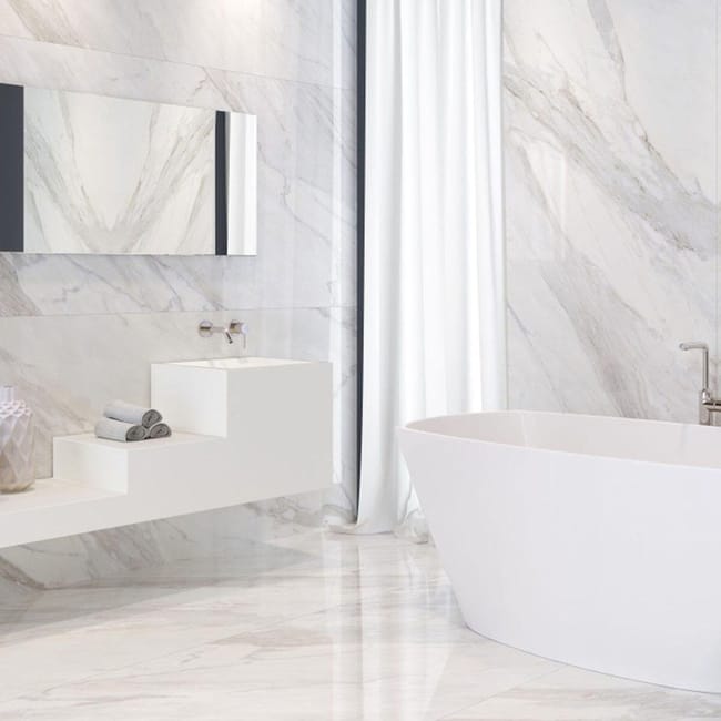 Piastrella Calacata 100 X 300 Cm Sp 5 6 Mm Pei 3 5 Bianco Leroy Merlin Leroy Merlin Ceramiche Bagno